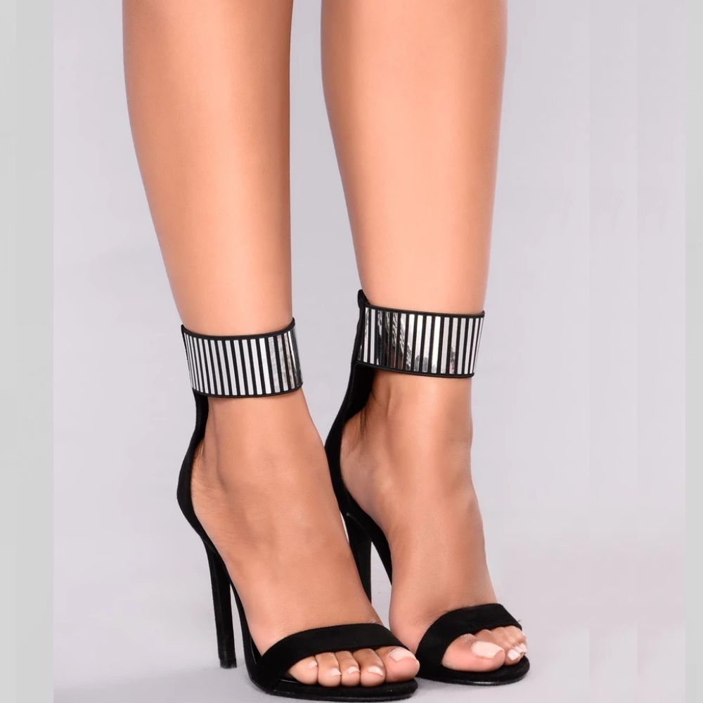 Host Pick! Black Heels